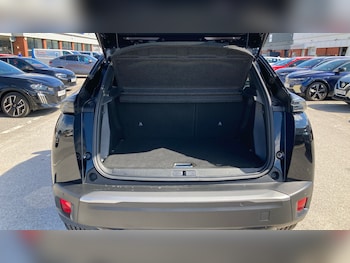 Used Peugeot 2008 2025 for sale - 78914478: Photo