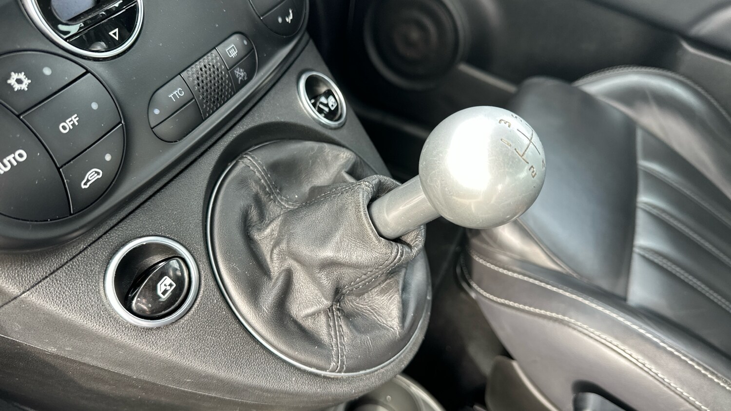 Used Abarth 595 2019 for sale - 78190879: Photo 13