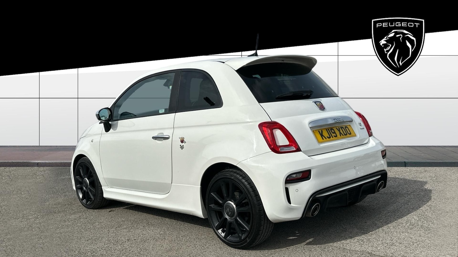 Used Abarth 595 2019 for sale - 78190879: Photo 2