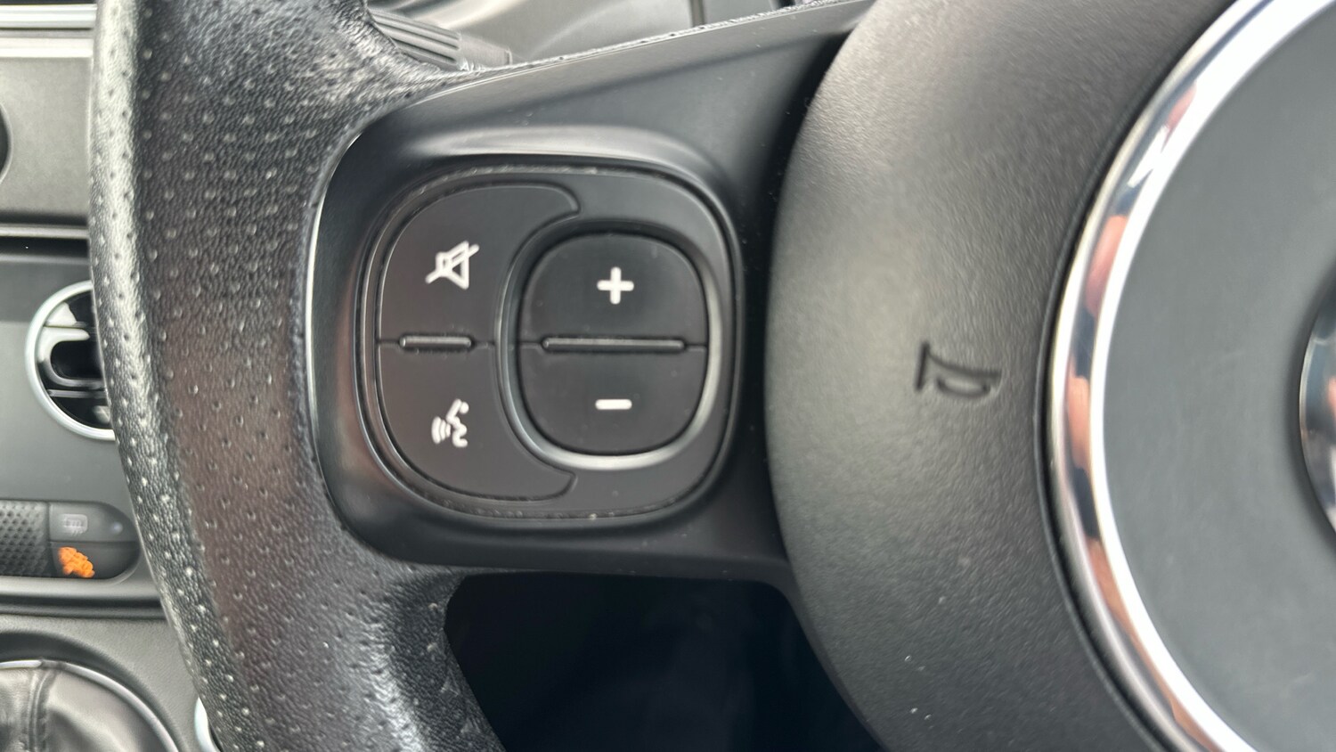 Used Abarth 595 2019 for sale - 78190879: Photo 28