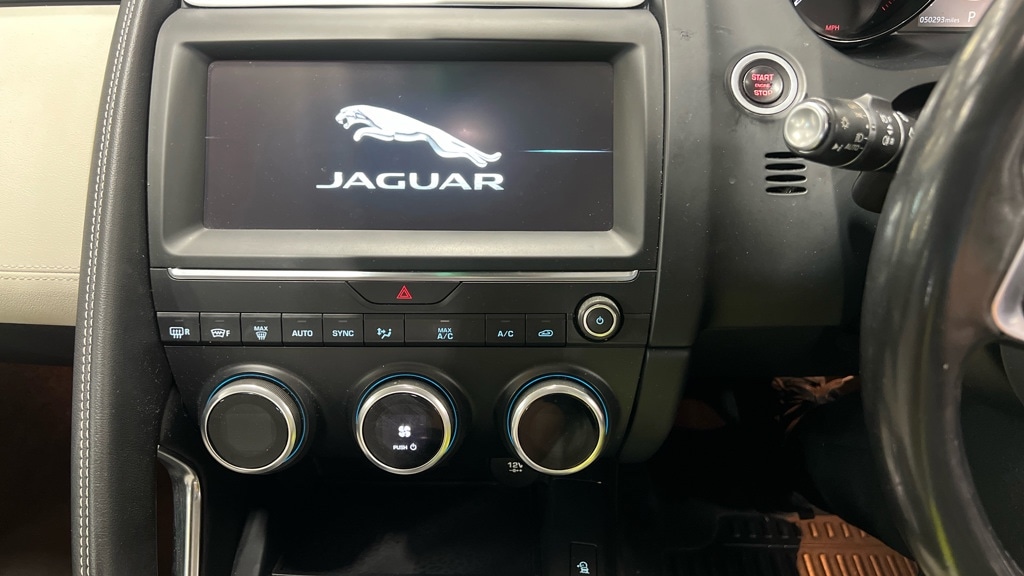 Used Jaguar E-Pace 2018 for sale - 76362283: Photo 11