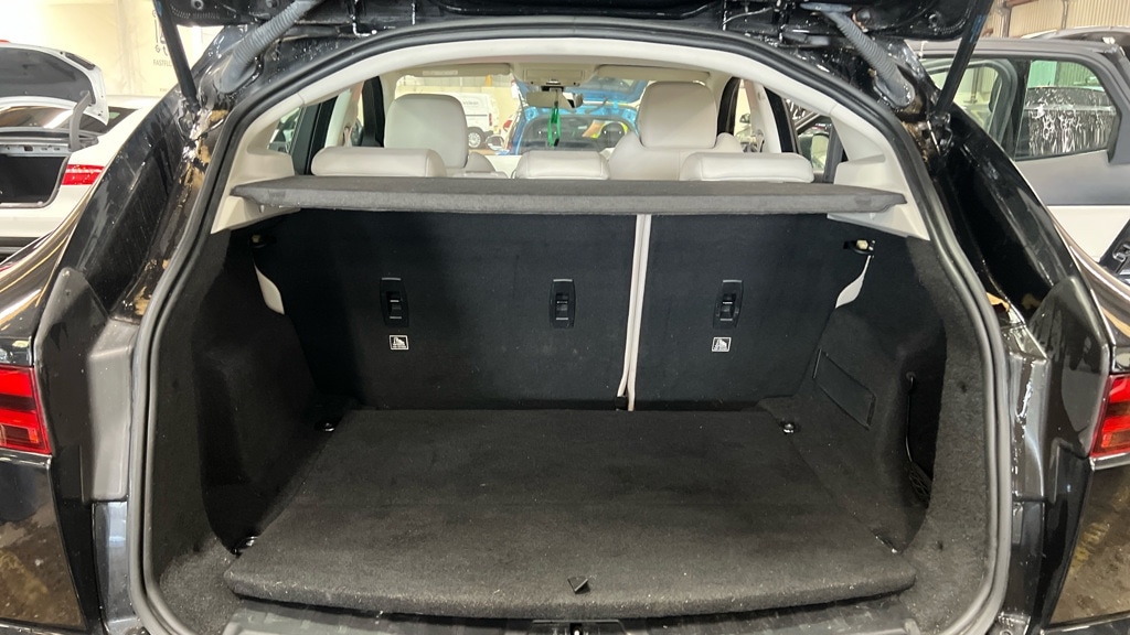 Used Jaguar E-Pace 2018 for sale - 76362283: Photo 8