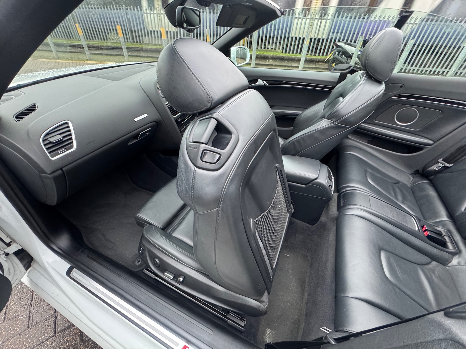 Used Audi A5 Cabriolet 2014 for sale - 76552101: Photo 17