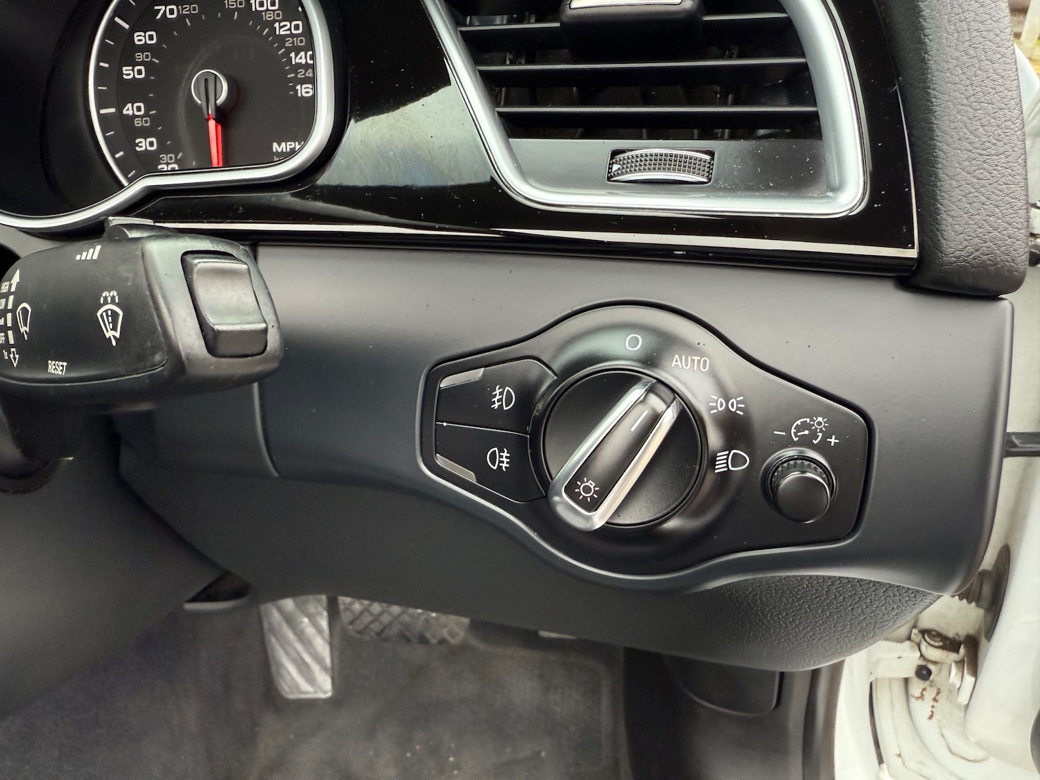 Used Audi A5 Cabriolet 2014 for sale - 76552101: Photo 34