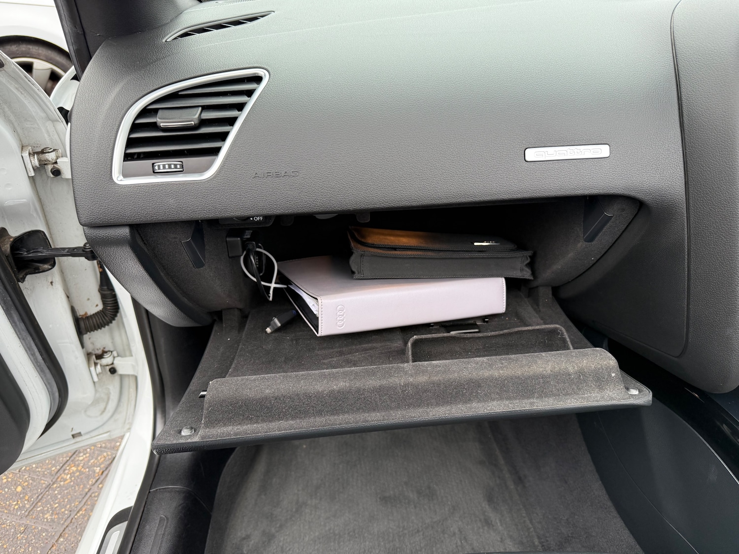 Used Audi A5 Cabriolet 2014 for sale - 76552101: Photo 68