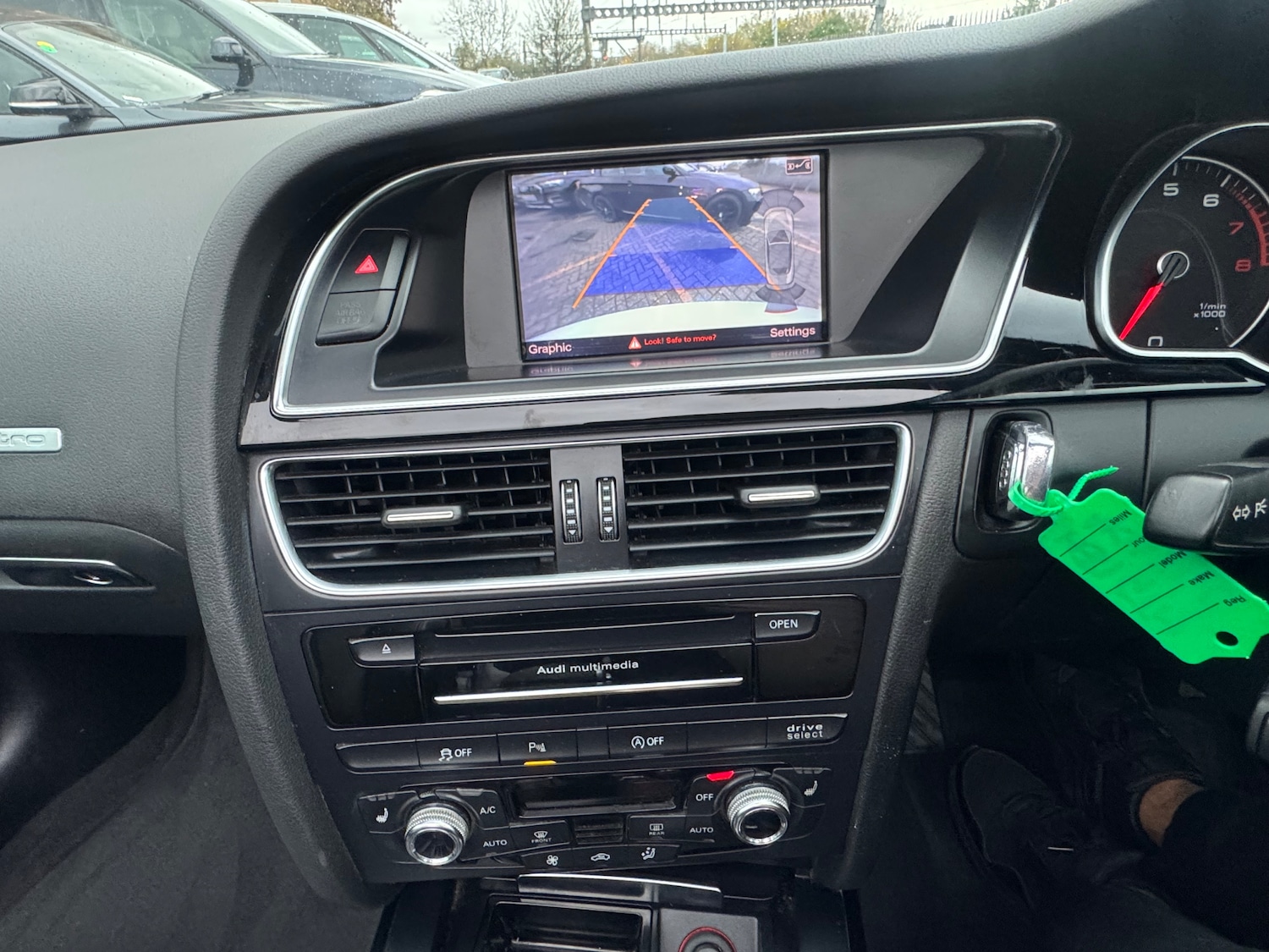 Used Audi A5 Cabriolet 2014 for sale - 76552101: Photo 7