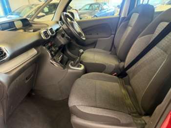 Used Citroen C3 Picasso 2017 for sale - 74883181: Photo