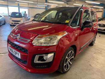 Used Citroen C3 Picasso 2017 for sale - 74883181: Photo