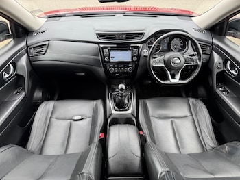 Used Nissan X-Trail 2017 for sale - 78829345: Photo