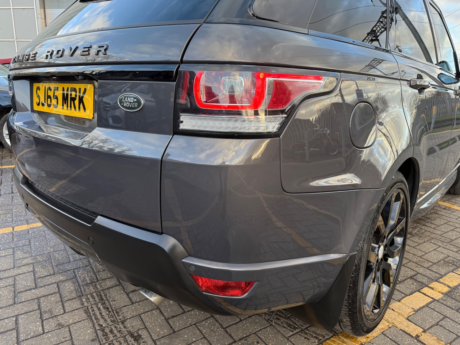 Used Land Rover Range Rover Sport 2015 for sale - 76638006: Photo 22