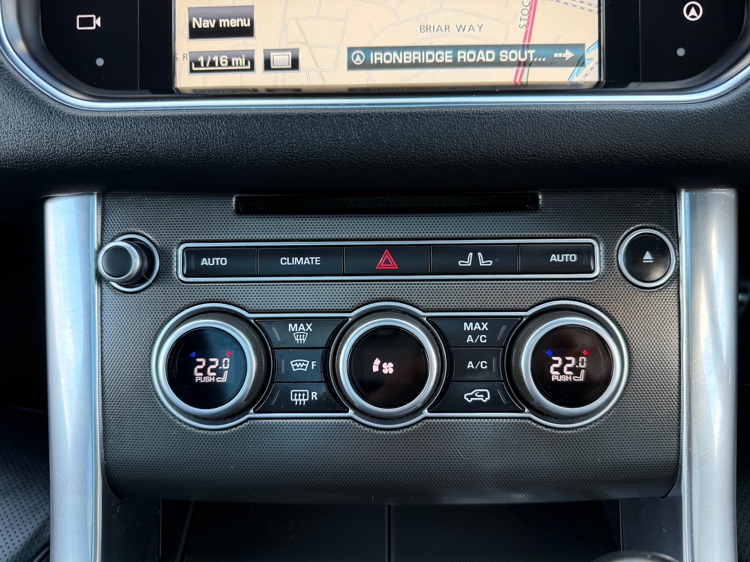 Used Land Rover Range Rover Sport 2015 for sale - 76638006: Photo 26