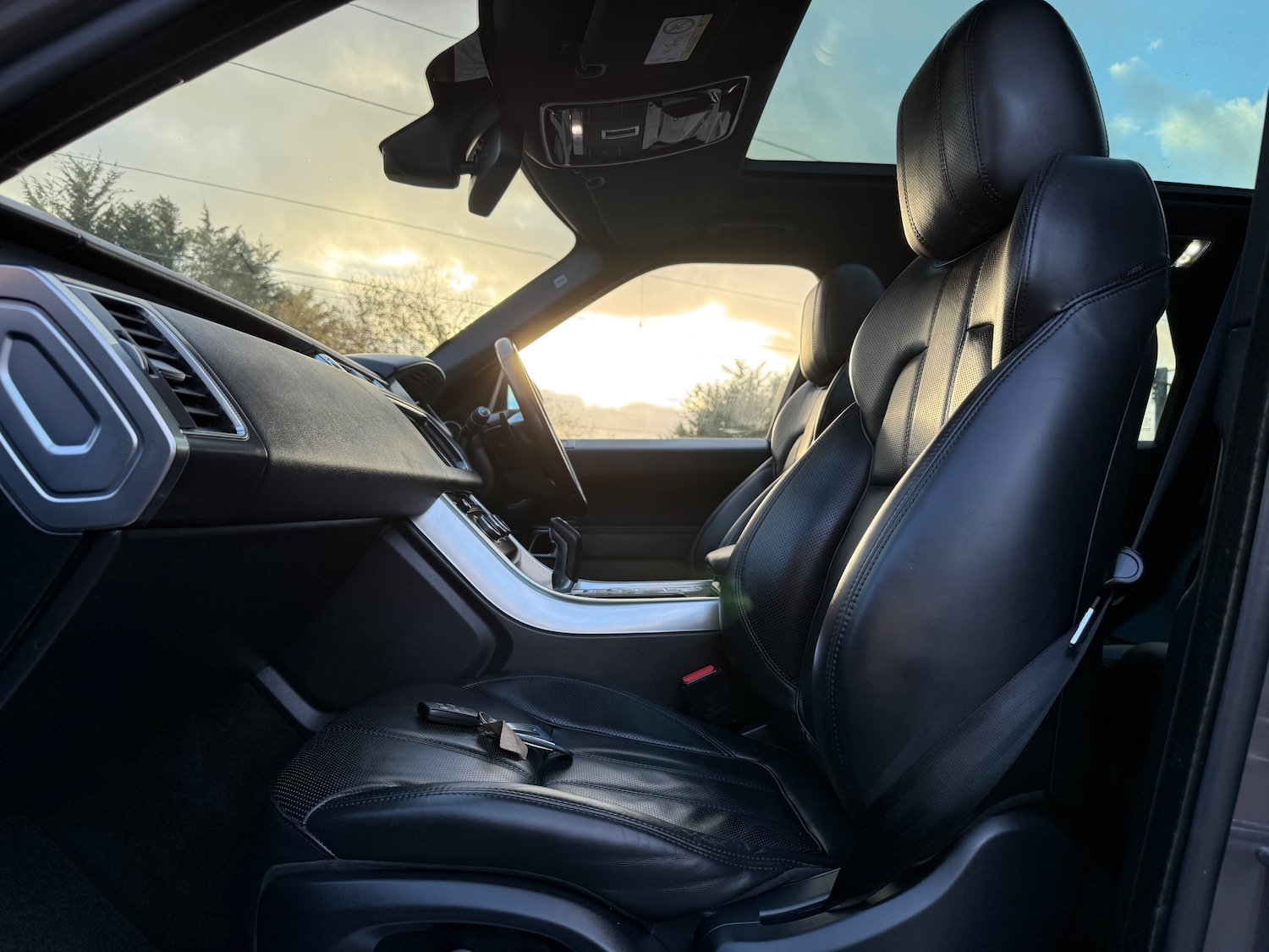 Used Land Rover Range Rover Sport 2015 for sale - 76638006: Photo 42