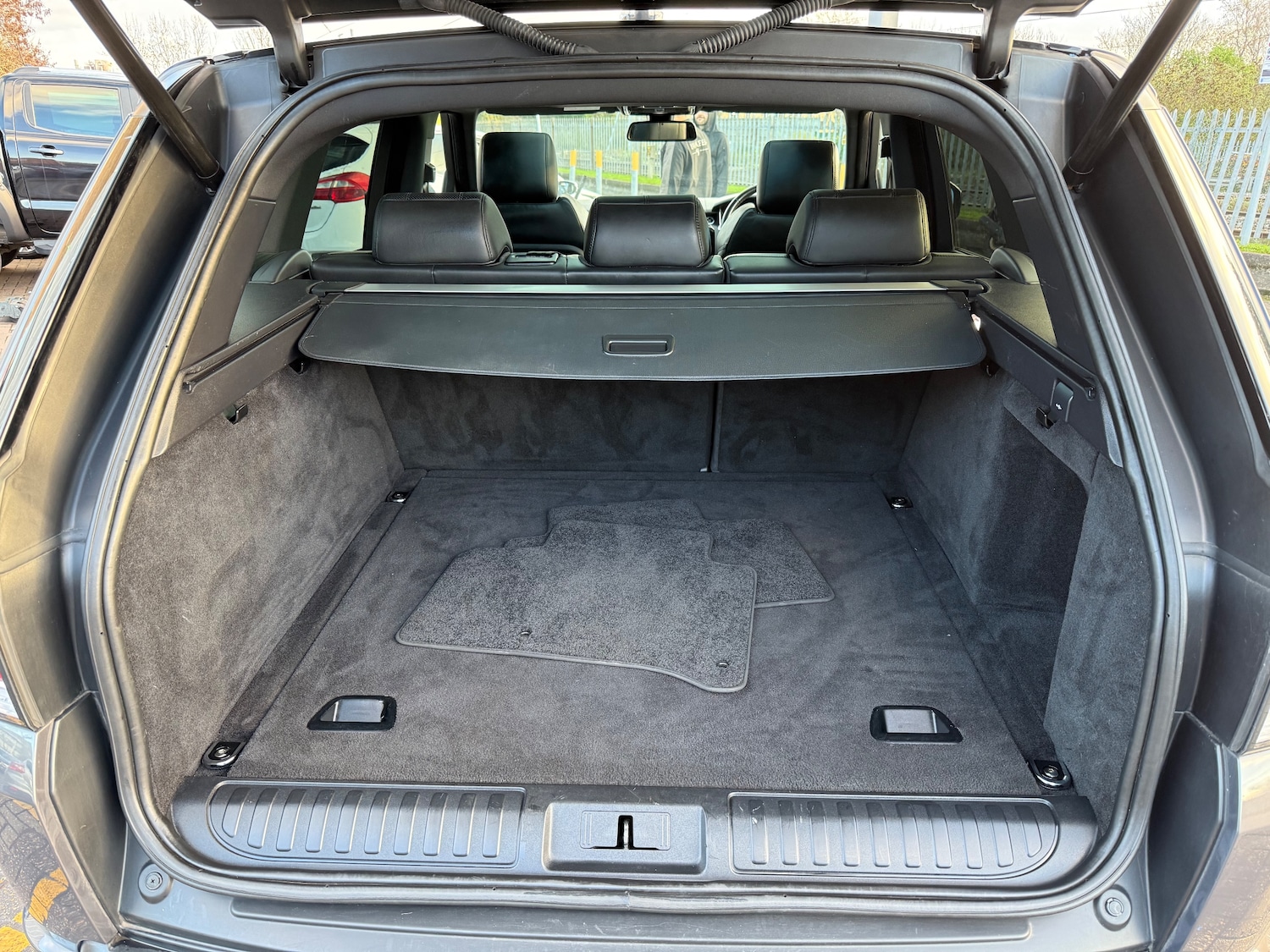 Used Land Rover Range Rover Sport 2015 for sale - 76638006: Photo 53