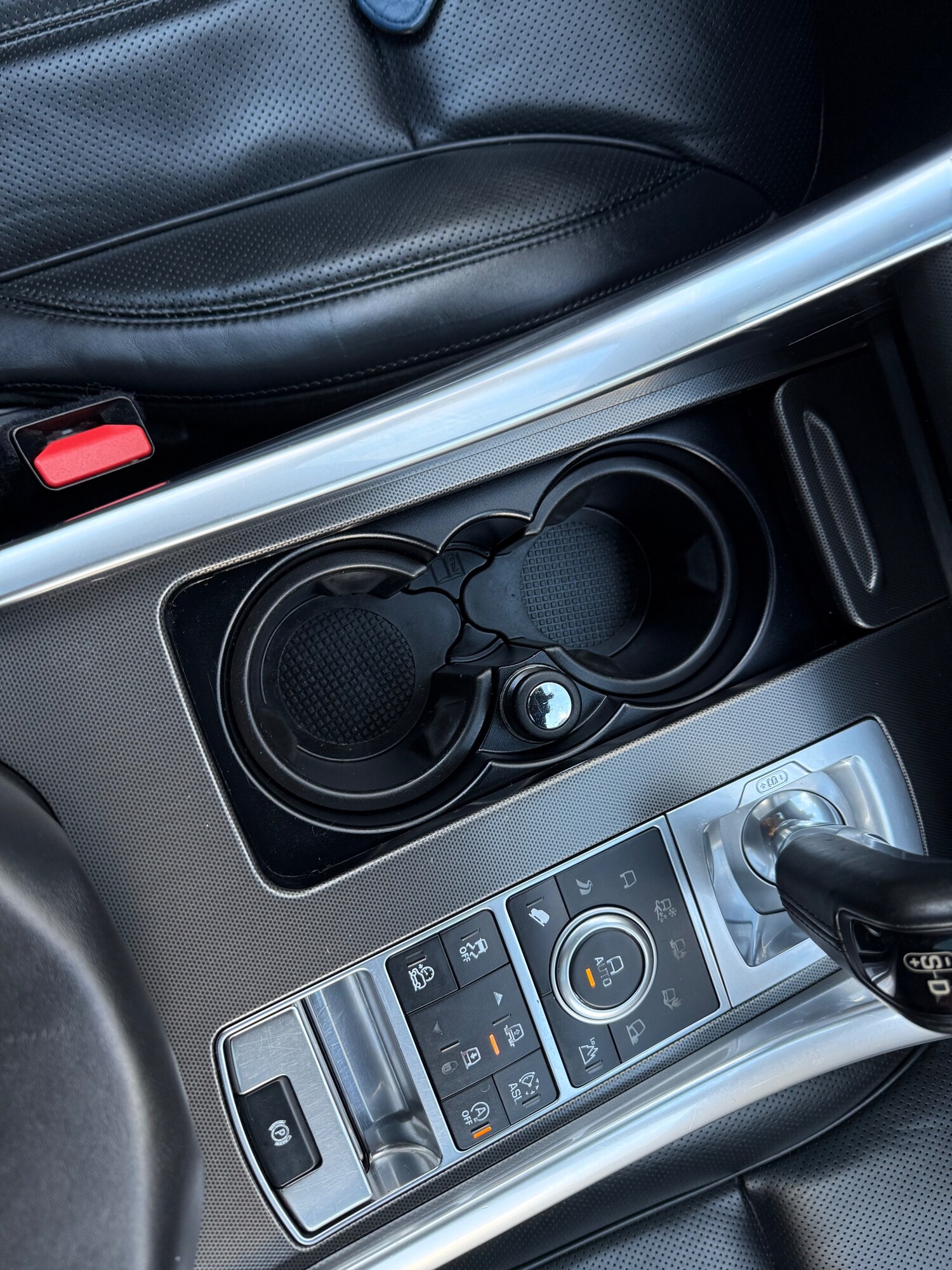 Used Land Rover Range Rover Sport 2015 for sale - 76638006: Photo 70