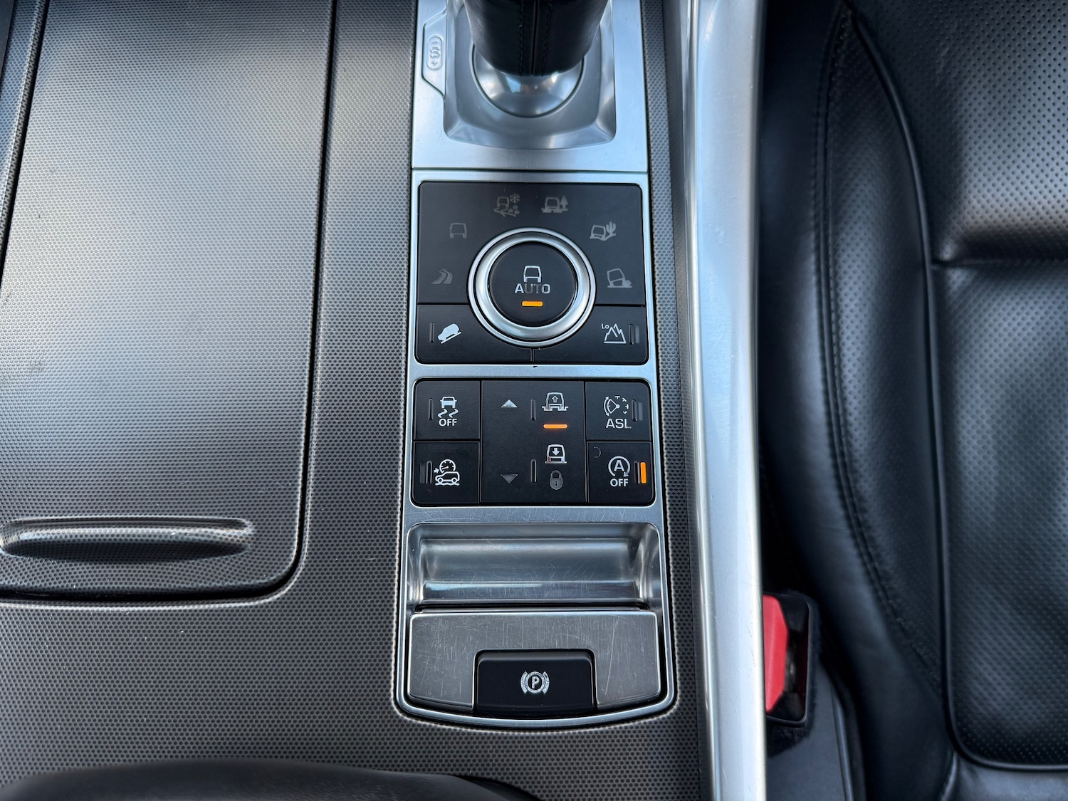 Used Land Rover Range Rover Sport 2015 for sale - 76638006: Photo 71