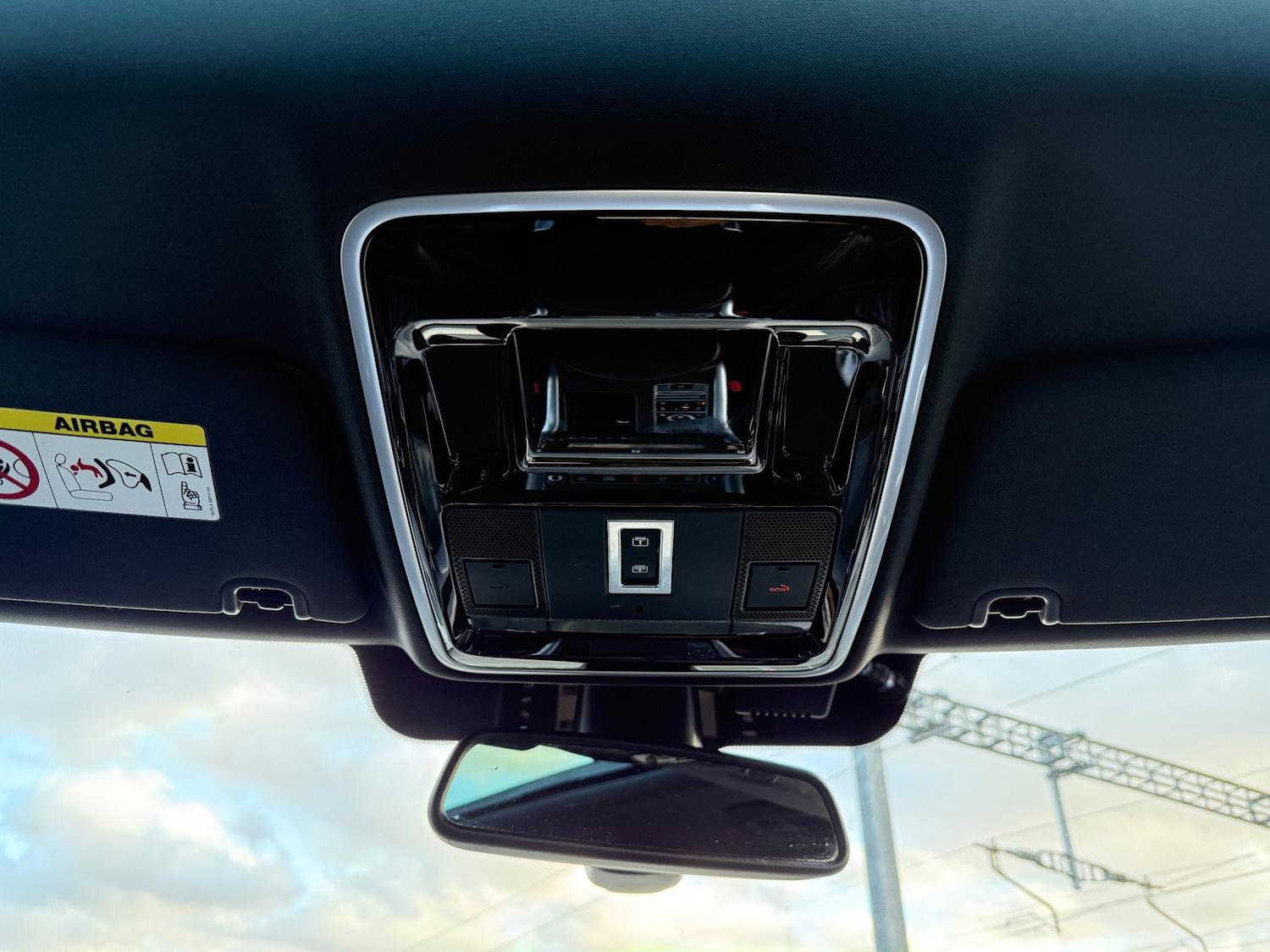 Used Land Rover Range Rover Sport 2015 for sale - 76638006: Photo 73