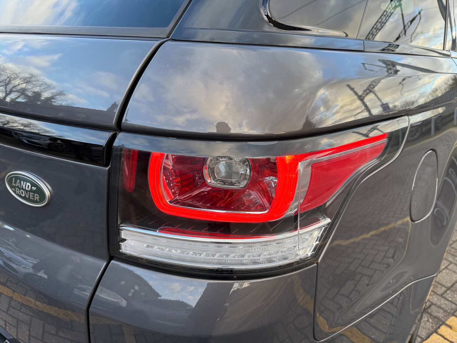 Used Land Rover Range Rover Sport 2015 for sale - 76638006: Photo 77