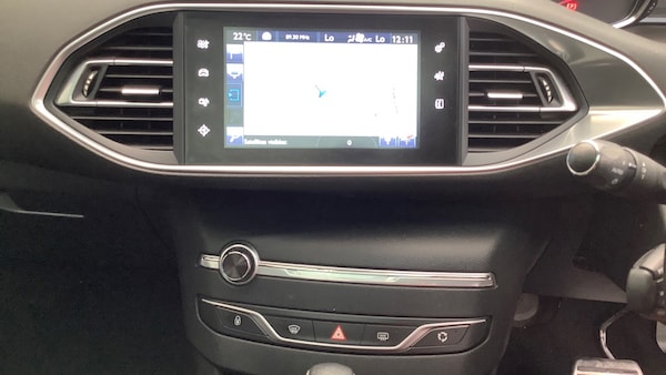 Used Peugeot 308 SW 2017 for sale - 75073645: Photo 6
