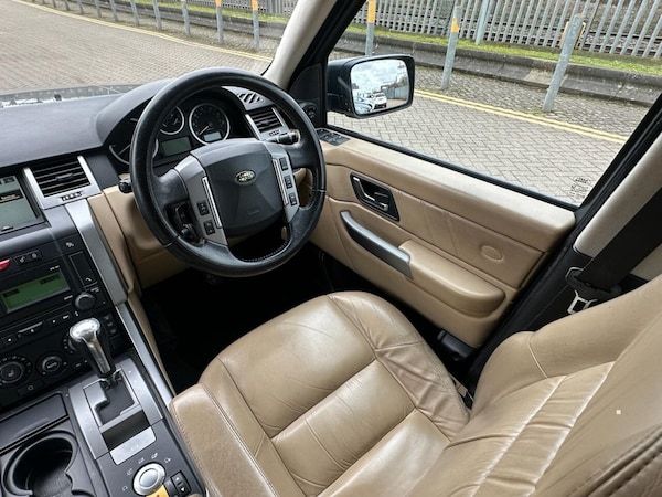 Used Land Rover Range Rover Sport 2009 for sale - 74883204: Photo 16