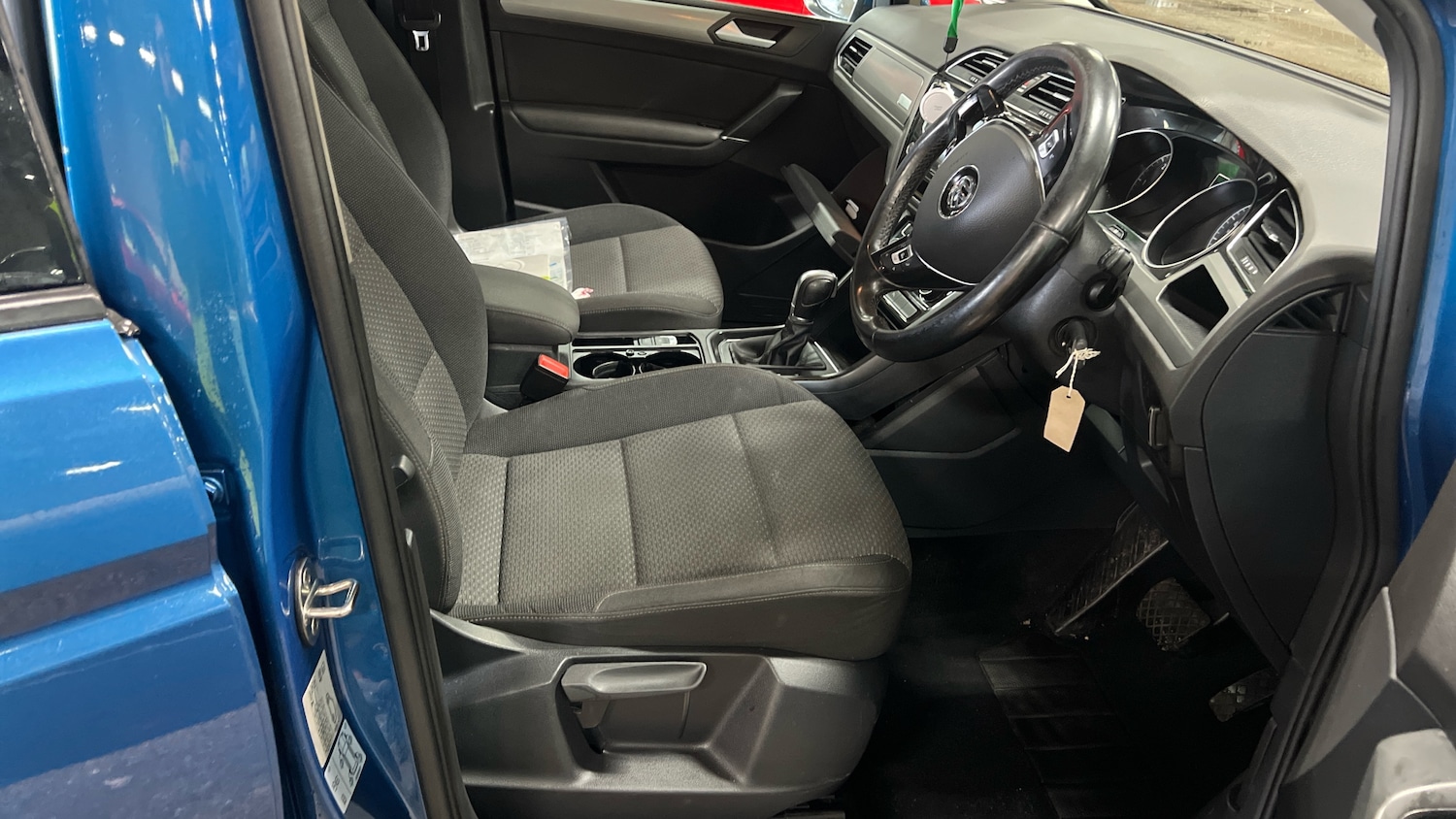 Used Volkswagen Touran 2016 for sale - 78016011: Photo 3