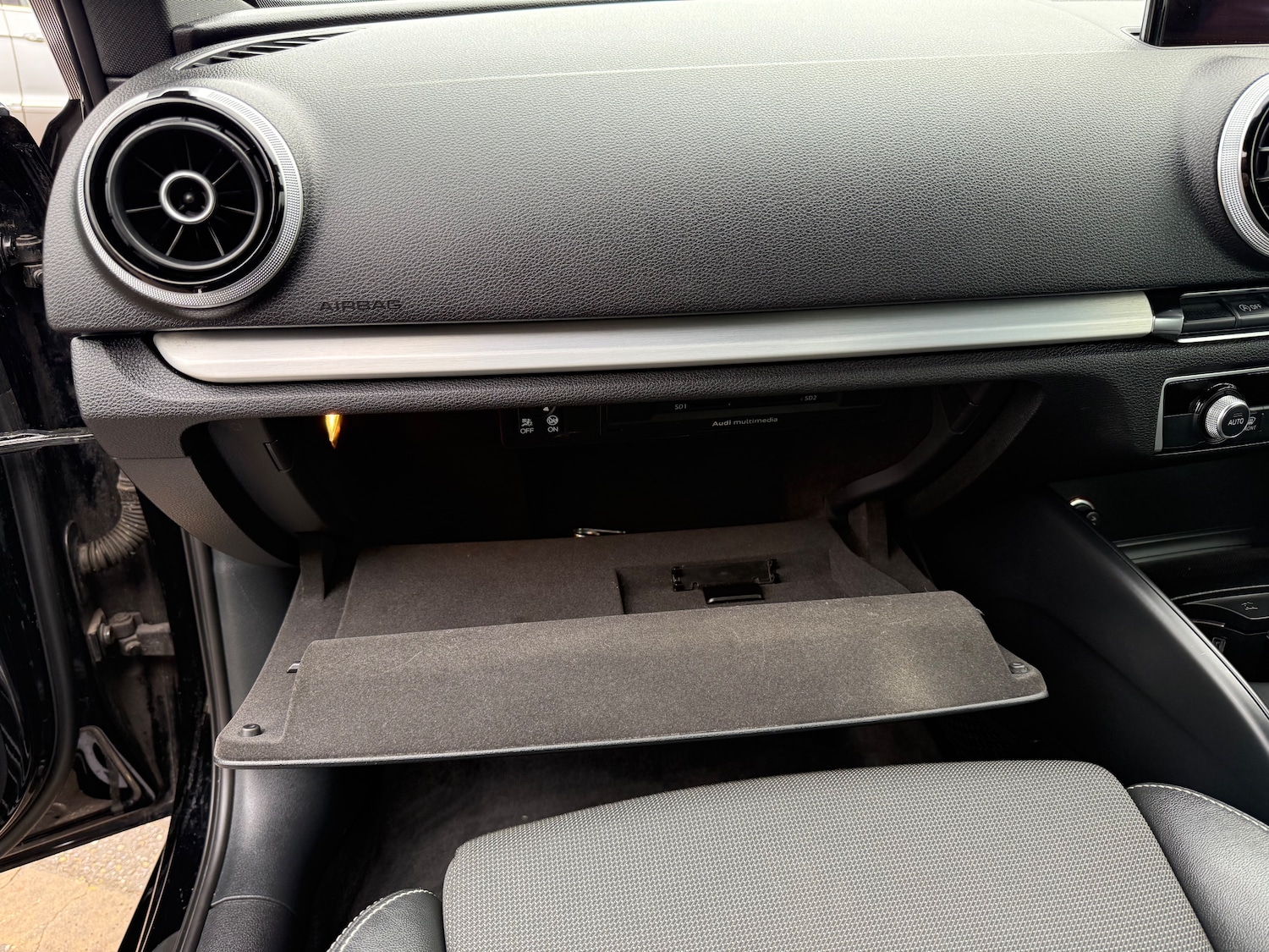 Used Audi A3 2013 for sale - 76248823: Photo 45