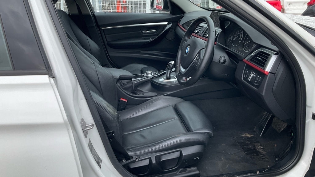 Used BMW 3 Series 2016 for sale - 77312994: Photo 3