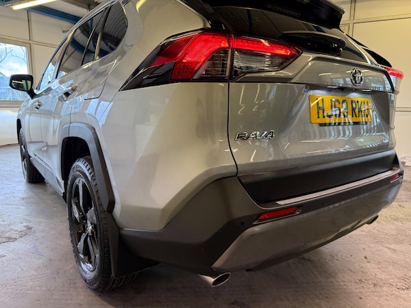 Used Toyota RAV4 2020 for sale - 76176628: Photo 17