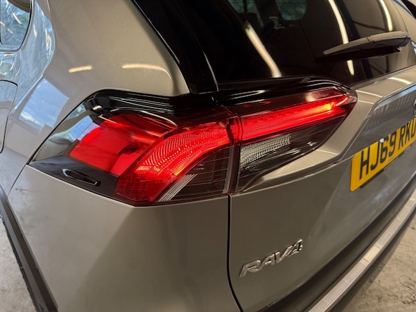 Used Toyota RAV4 2020 for sale - 76176628: Photo 25