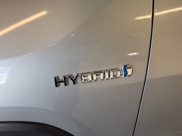 Used Toyota RAV4 2020 for sale - 76176628: Photo 42