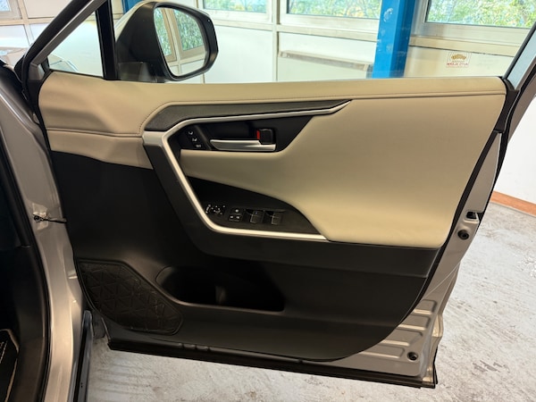 Used Toyota RAV4 2020 for sale - 76176628: Photo 49