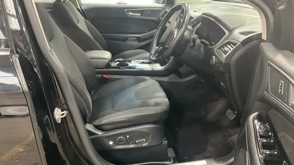 Used Ford Edge 2016 for sale - 76395574: Photo 3