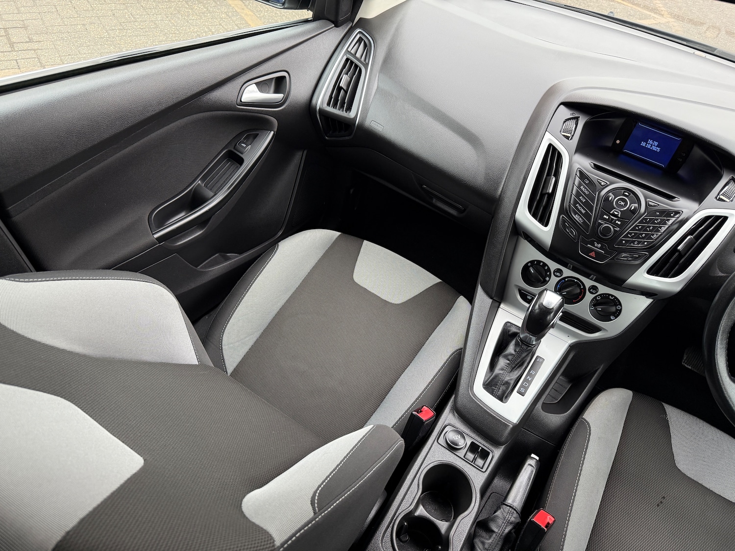 Used Ford Focus 2012 for sale - 76057811: Photo 11