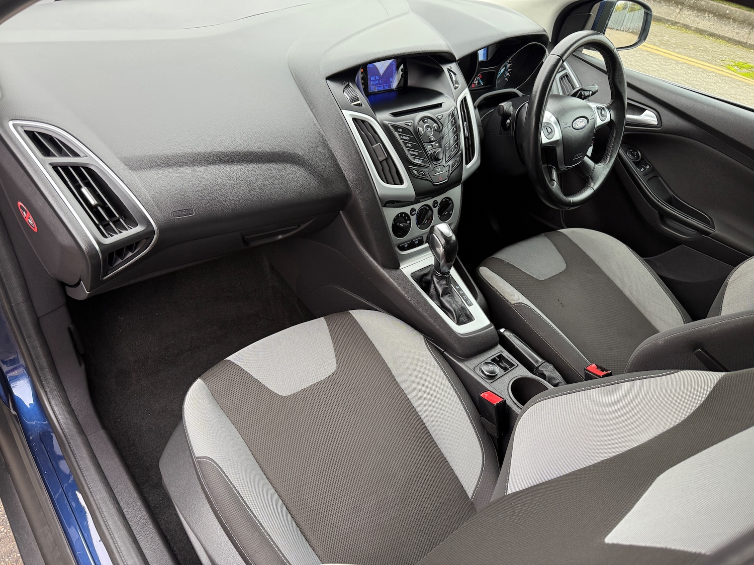 Used Ford Focus 2012 for sale - 76057811: Photo 17