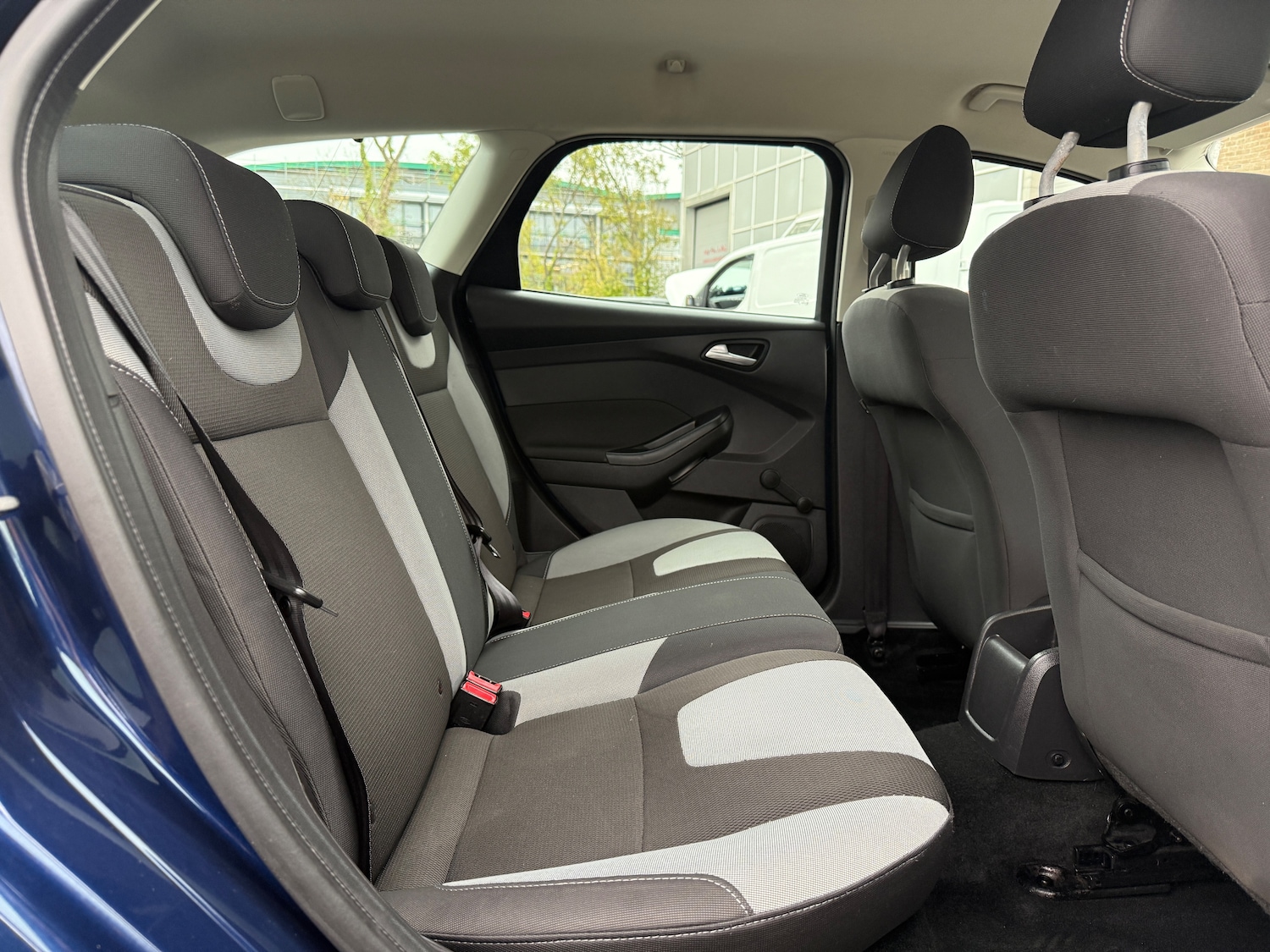 Used Ford Focus 2012 for sale - 76057811: Photo 23