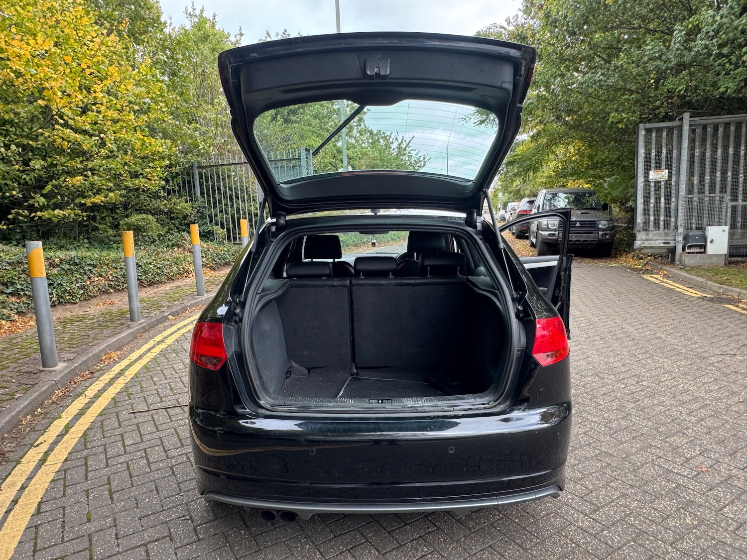 Used Audi A3 2006 for sale - 76017346: Photo 11