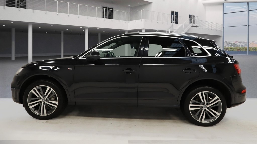 Used Audi Q5 2018 for sale - 77053029: Photo 8