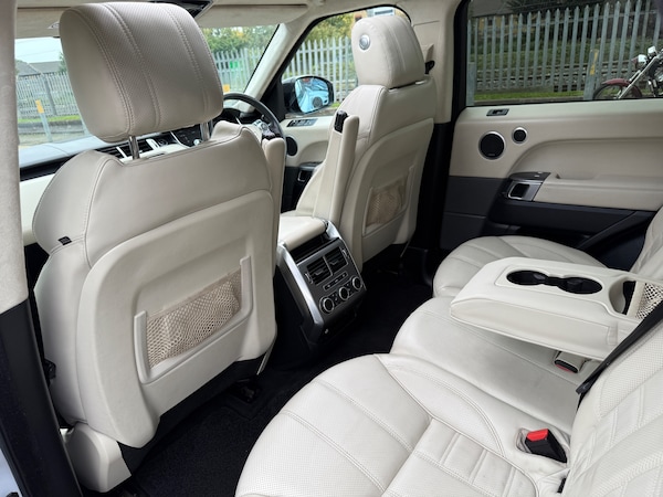 Used Land Rover Range Rover Sport 2015 for sale - 76149174: Photo 26