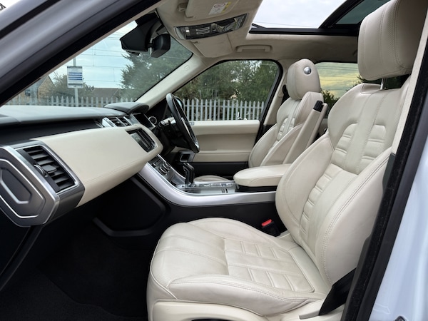 Used Land Rover Range Rover Sport 2015 for sale - 76149174: Photo 33
