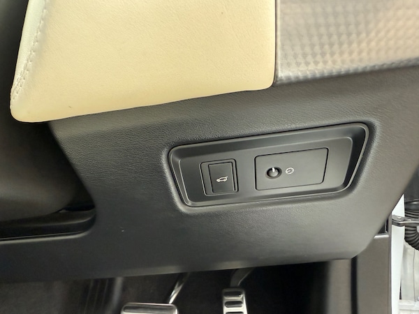 Used Land Rover Range Rover Sport 2015 for sale - 76149174: Photo 49