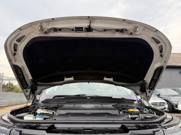 Used Land Rover Range Rover Sport 2015 for sale - 76149174: Photo 8