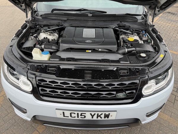 Used Land Rover Range Rover Sport 2015 for sale - 76149174: Photo 9