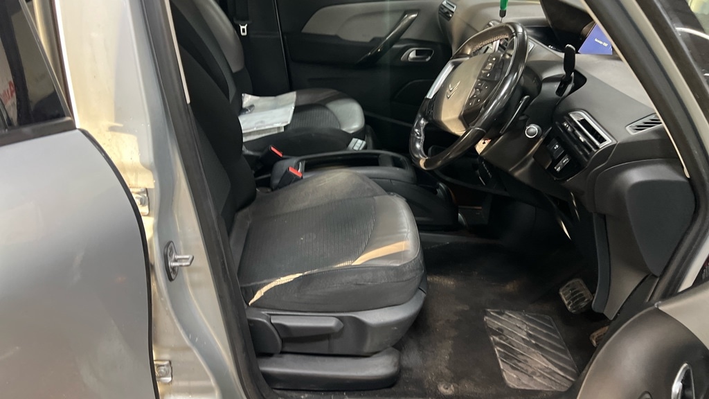 Used Citroen C4 Grand Picasso 2015 for sale - 77072150: Photo 3