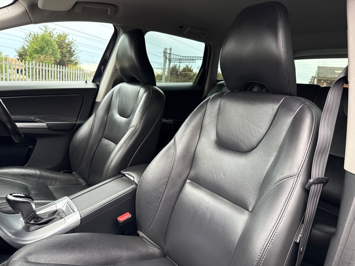 Used Volvo XC60 2017 for sale - 75924693: Photo 17