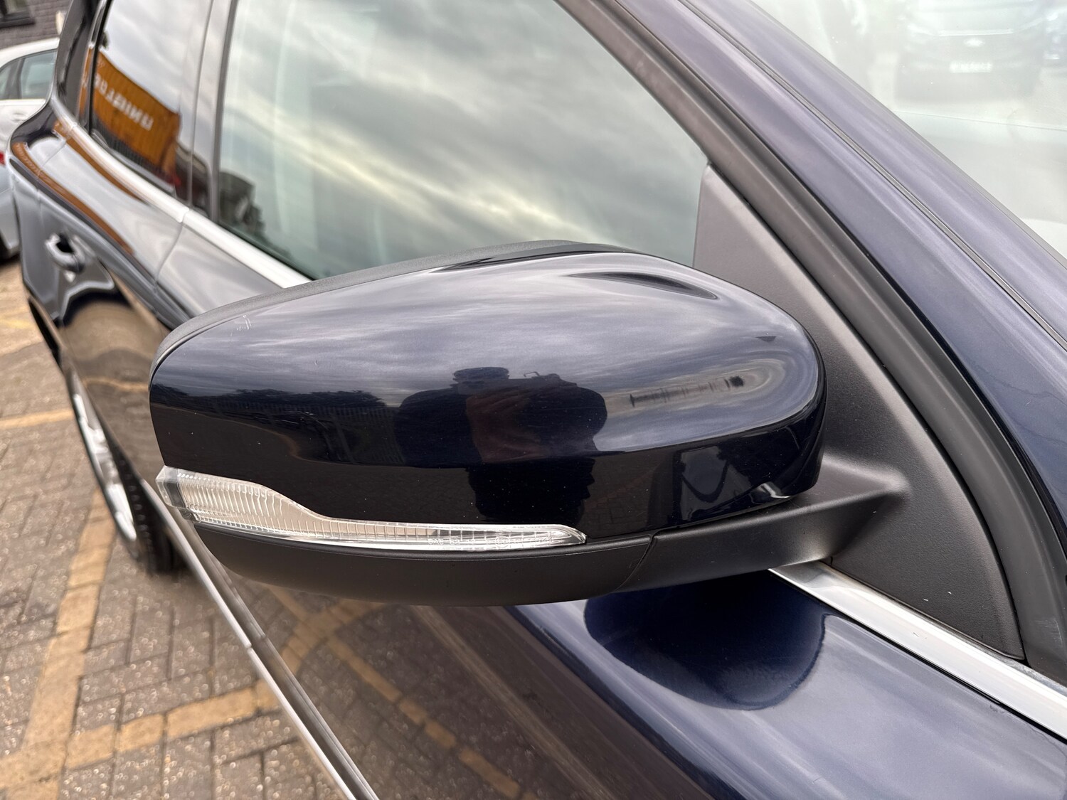 Used Volvo XC60 2017 for sale - 75924693: Photo 48