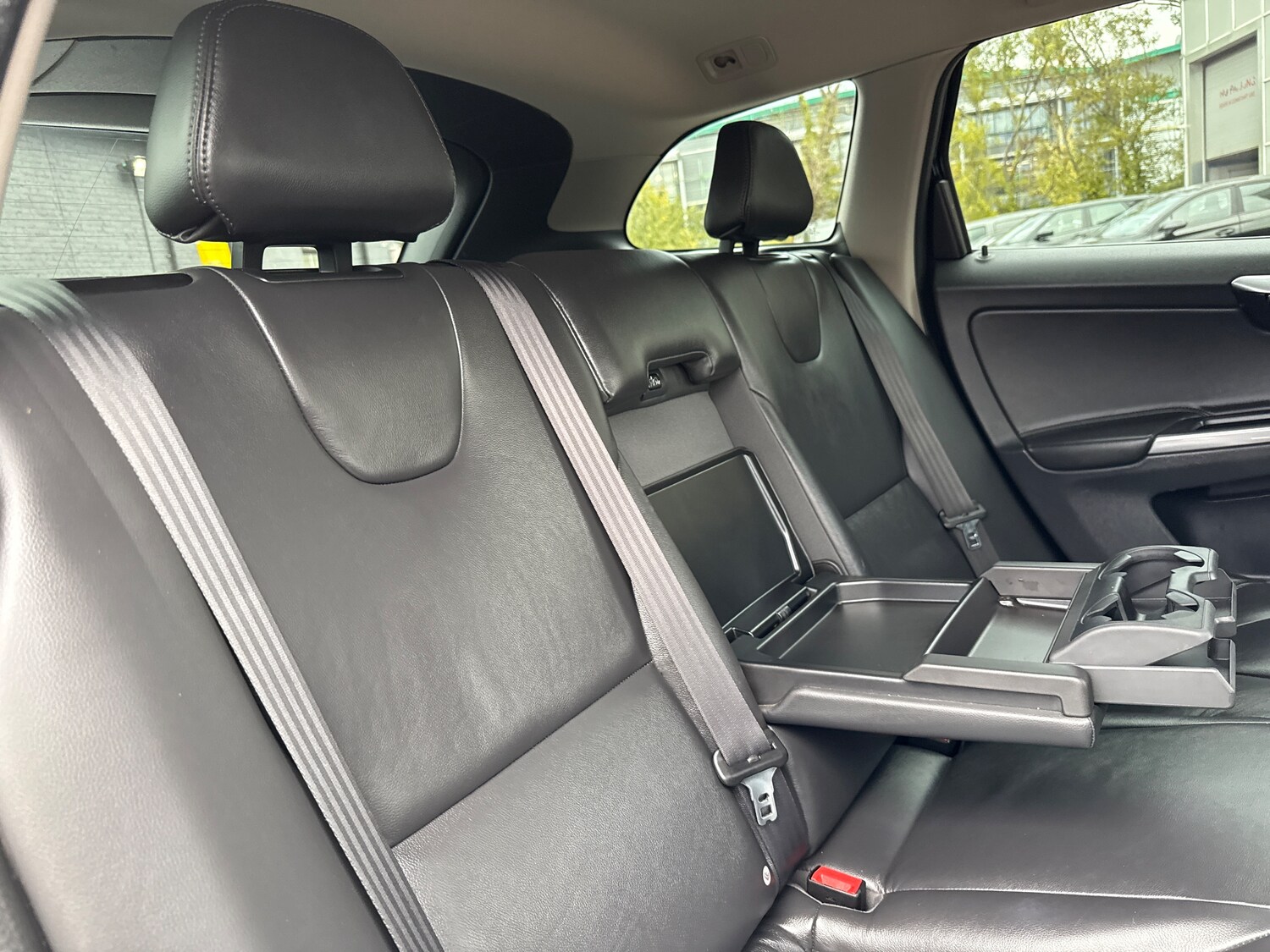 Used Volvo XC60 2017 for sale - 75924693: Photo 62