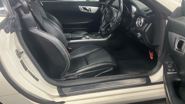 Used Mercedes-Benz SLK 2012 for sale - 76317415: Photo 3
