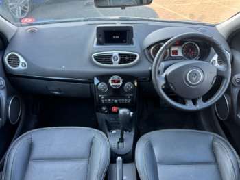 Used Renault Clio 2010 for sale - 74883219: Photo