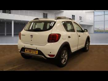 Used Dacia Sandero Stepway 2018 for sale - 74883211: Photo