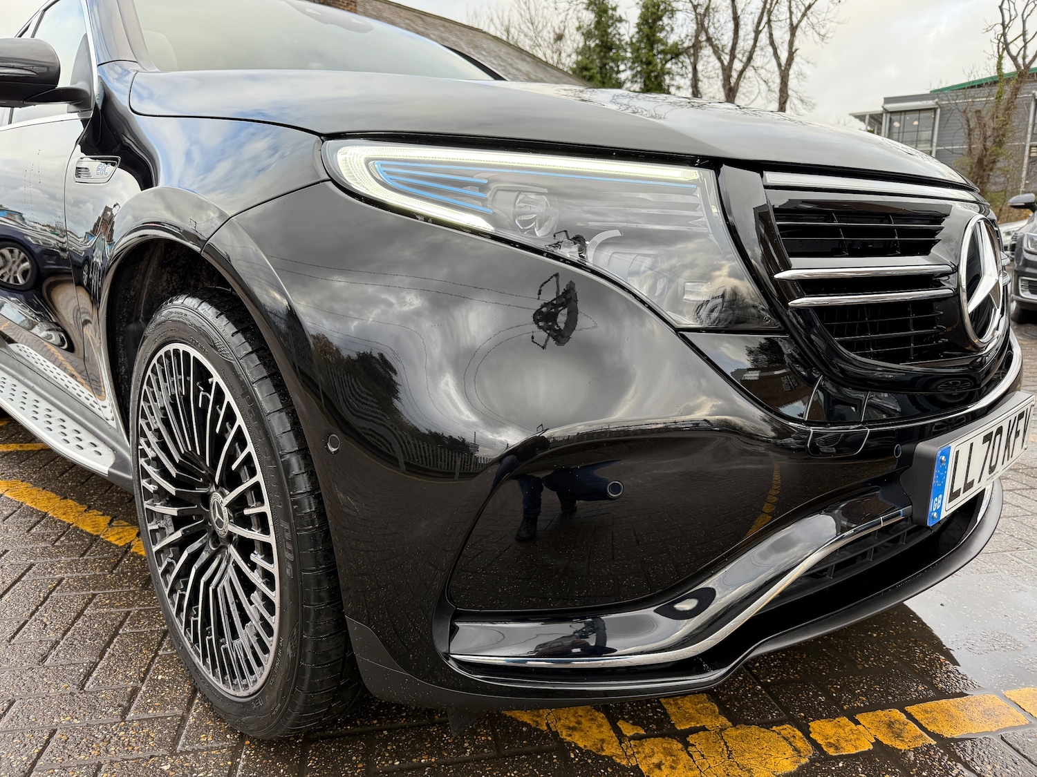 Used Mercedes-Benz EQC 2020 for sale - 76750883: Photo 15