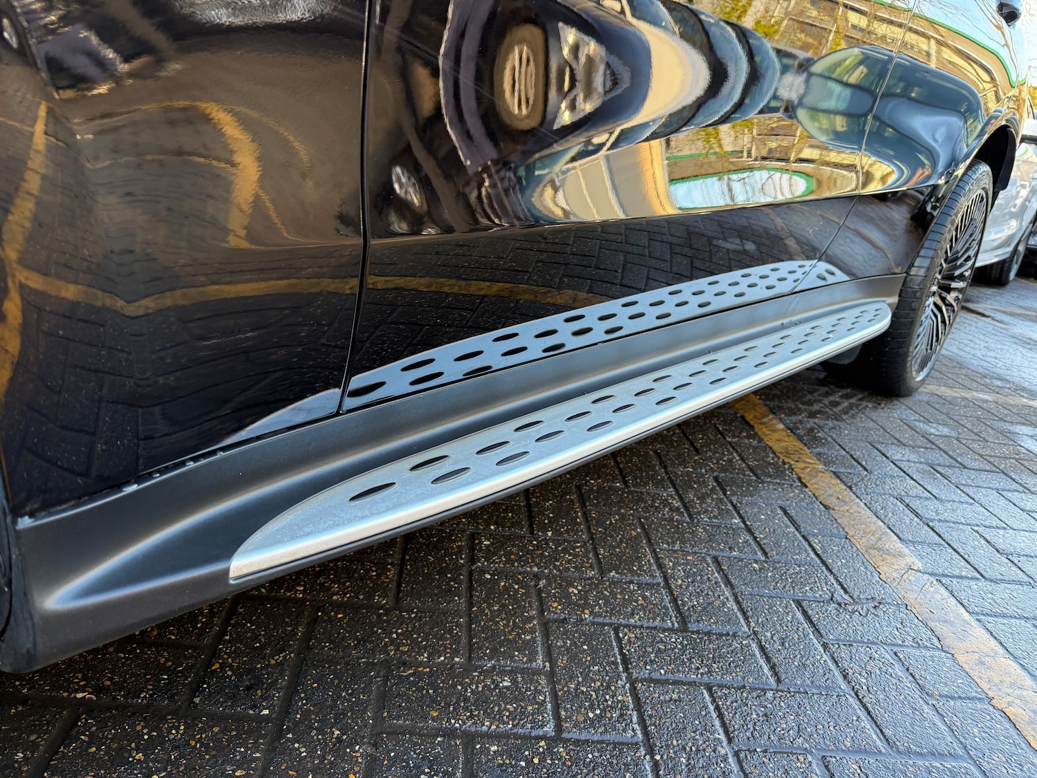 Used Mercedes-Benz EQC 2020 for sale - 76750883: Photo 26